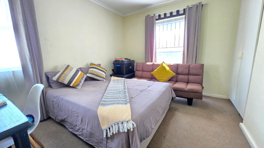 2 Bedroom Property for Sale in Strand Central Western Cape